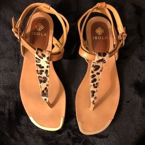 ISOLÁ Leopard scandals